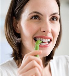 Healthy Food To Eat For Strong, Beautiful Teeth